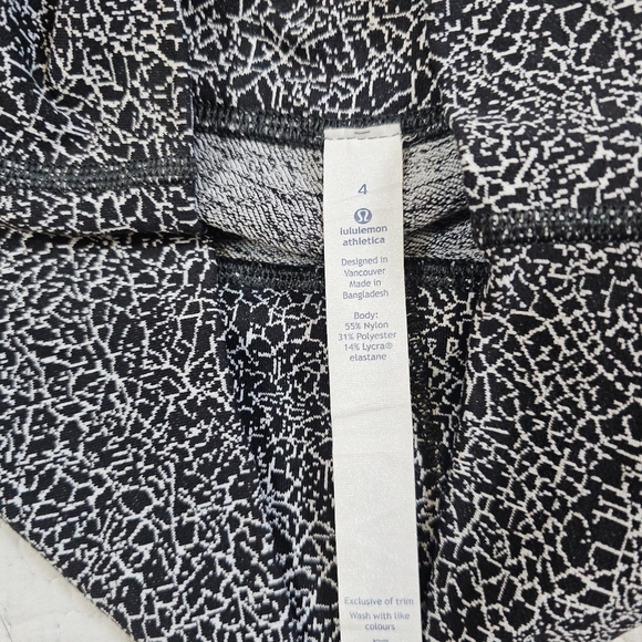 Lululemon Wunder Under Hi-Rise 1/2 Tight (17")-Luon Crackle Jaquard Black White - Picture 11 of 12